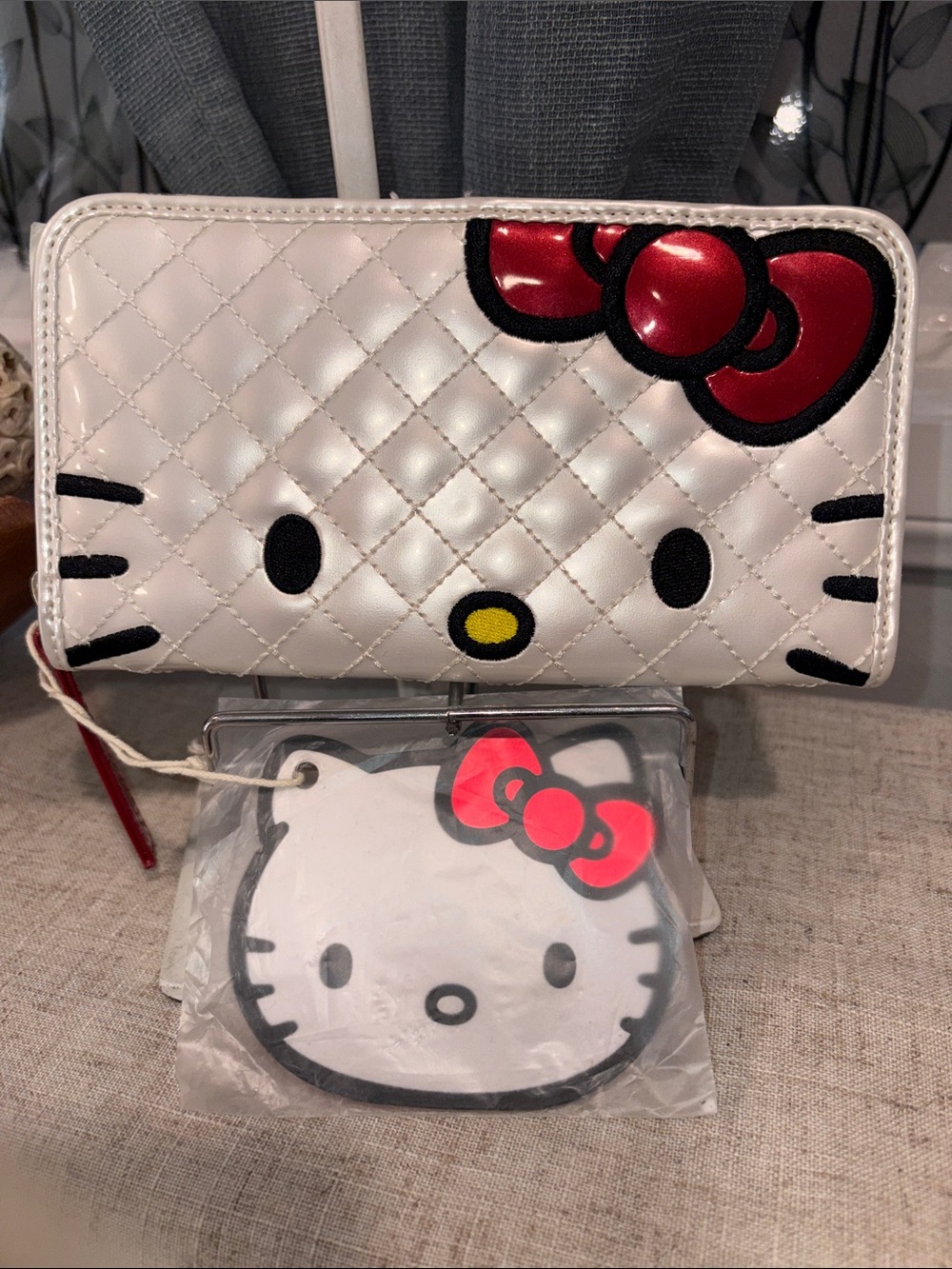Hello Kitty White Quilted Wallet with Red Bow Accent
